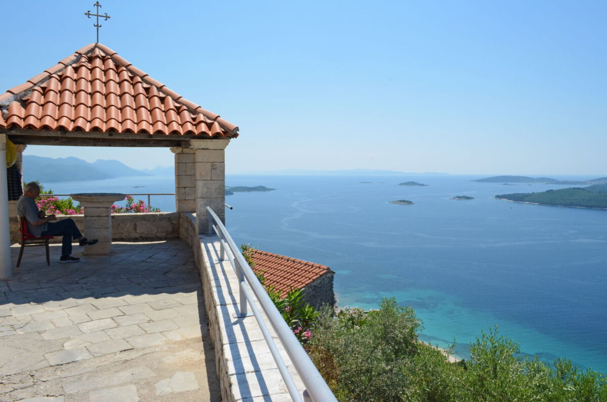 stefan orebic surroundings 01 1200x795